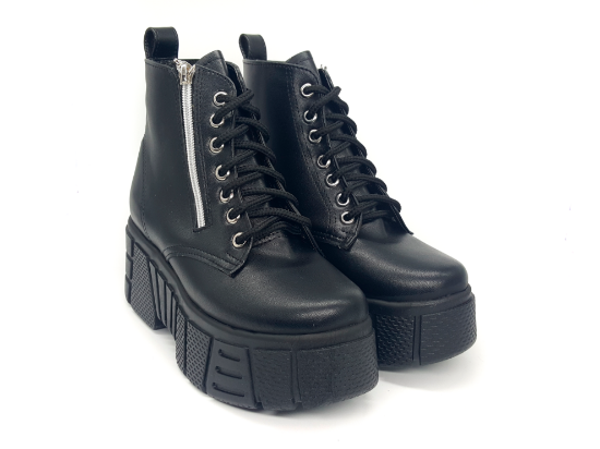 Imagen de Botas Plataformas #3000 con cierre Vinipiel Negro