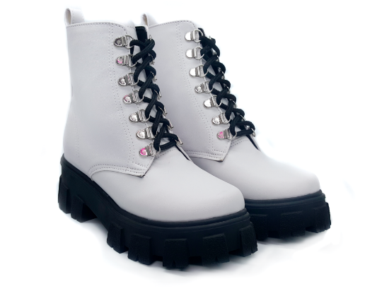 Imagen de Botas Plataformas #500 Vinipiel Blanco Suela Negra