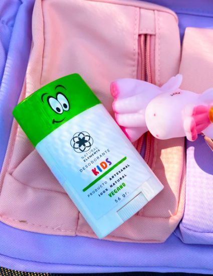 Imagen de Desodorante para niños Natural Element Kids en Barra de 56 gr.  3 Piezas