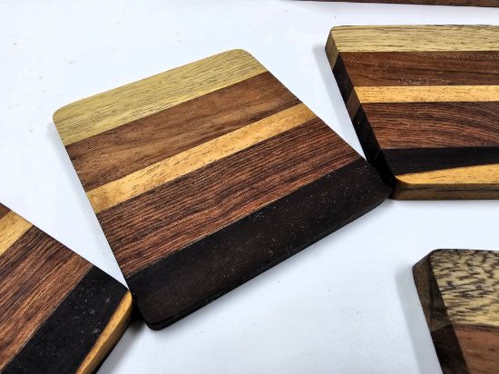 Imagen de Juego de 6 posavasos maderas Tropicales