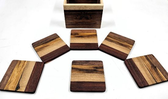 Imagen de Juego de 6 posavasos de maderas Tropicales