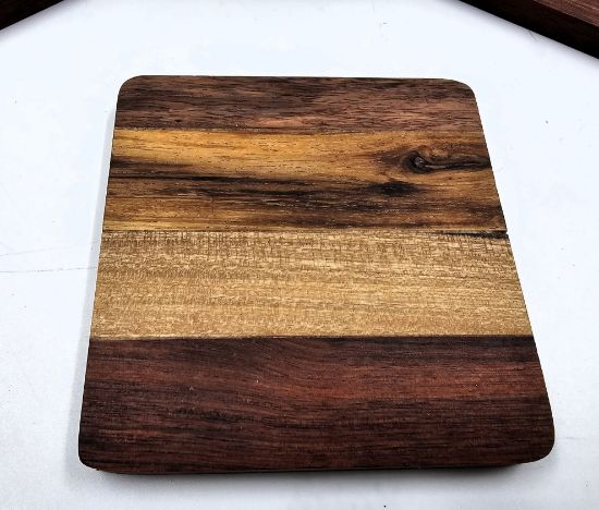 Imagen de Juego de 6 posavasos de maderas Tropicales