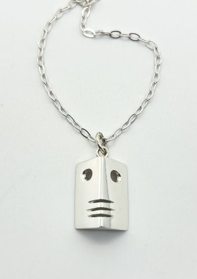 Imagen de Dije Máscara de hierro