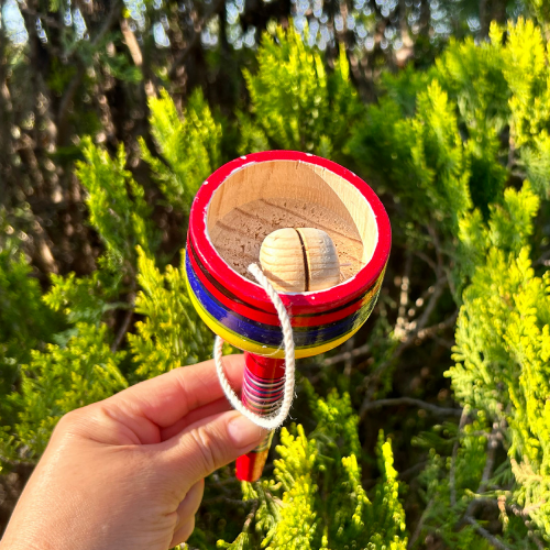 Imagen de 10 BALEROS COPA - COLORIDOS - JUGUETES ARTESANALES MEXICANOS
