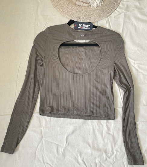 Imagen de Blusa manga larga escote posterior TOMMY HILFIGER
