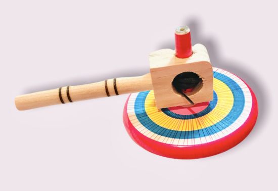 Imagen de 2 Trompos Churumbelas | Madera | Juguete Típico Mexicano