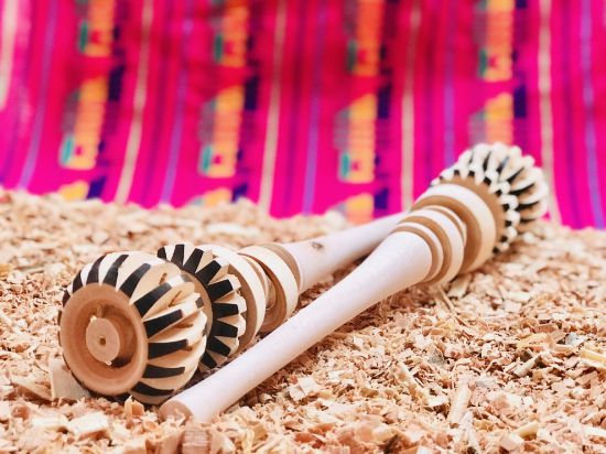 Imagen de 2 Molinillos Para Chocolate | Artesanal | 30-32 Cm