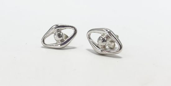 Imagen de Arete ojo de venado.