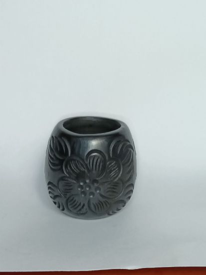 Imagen de Set de 4 vasos mezcaleros de barro negro Oaxaca