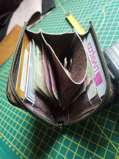 Imagen de Cartera de cierre unisex