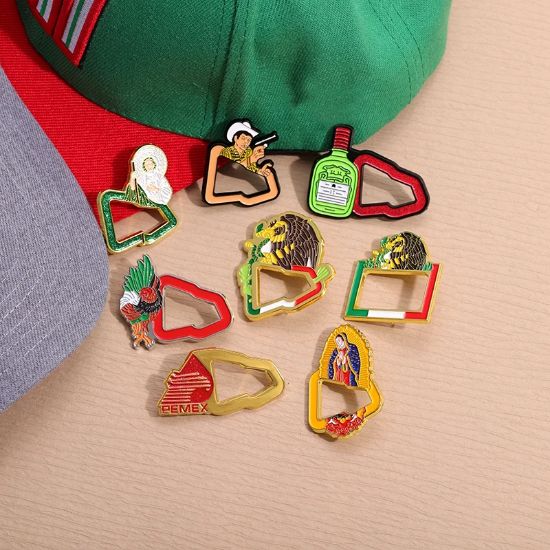 Imagen de Pin Broche Metálico Para Gorra Logo New Era - San Judas Tadeo 