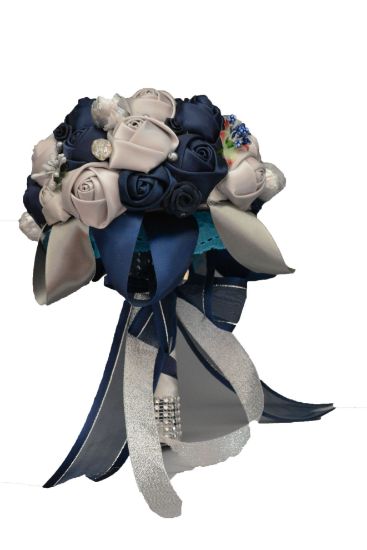 Imagen de ramo  de xv años o boda botones de tela  