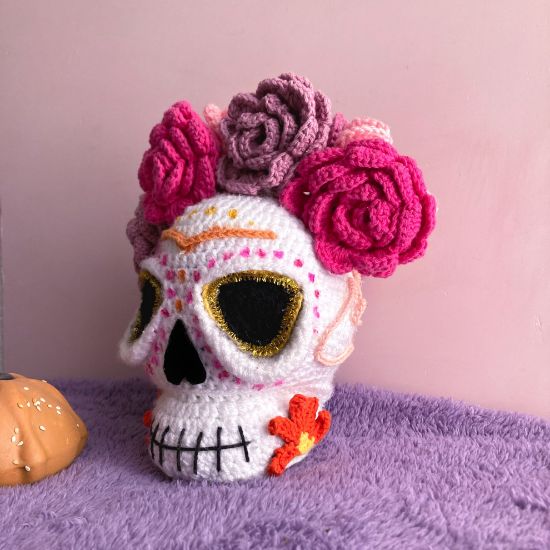Imagen de Calavera tejida “Flor de cementerio”