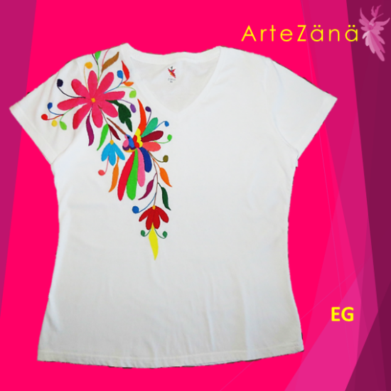 Imagen de Playera EG con bordado de tenangos