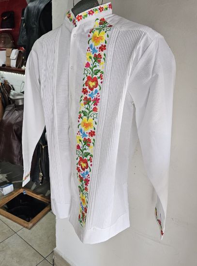 Imagen de Guayabera Lino Cuello Mao