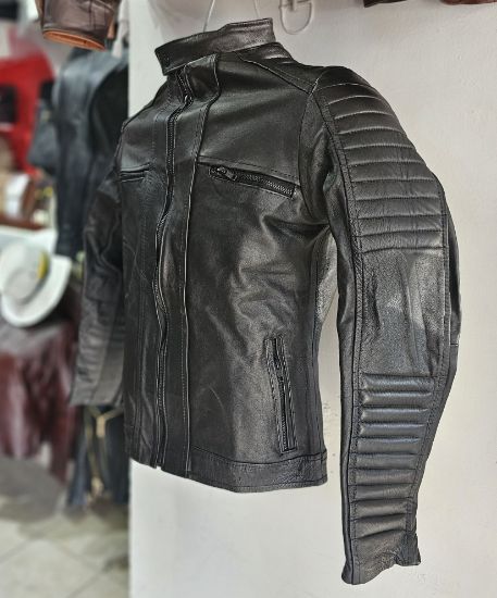 Imagen de Chamarra de piel