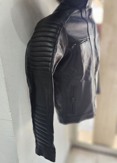 Imagen de Chamarra de piel