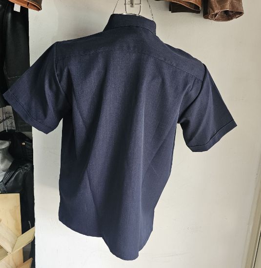 Imagen de Guayabera de Lino Azul Marino Manga Corta