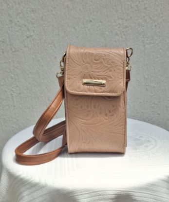 Imagen de Porta Celular de Piel para Mujer