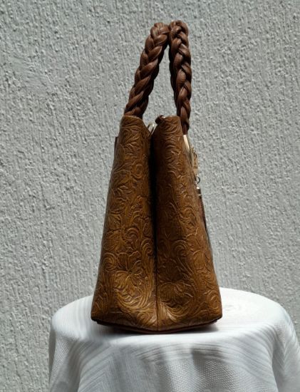 Imagen de Bolsa Color Miel de Piel para Mujer