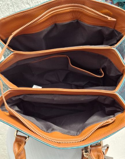 Imagen de Bolsa Color Azul de Piel para Mujer