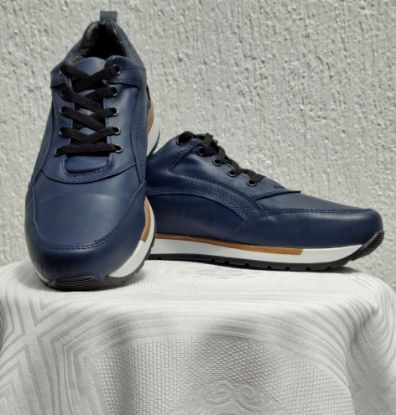 Imagen de Zapato en piel de borrego peligüey (Borrego Tabasco). Color Azul Marino Unisex