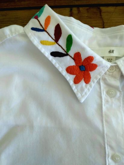 Imagen de Blusa con tenangos EGG