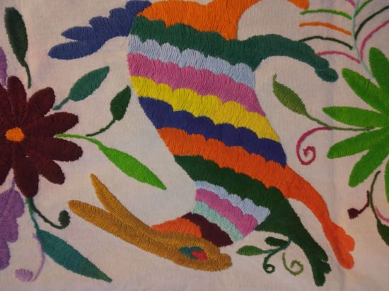 Imagen de Camino de mesa con tenangos