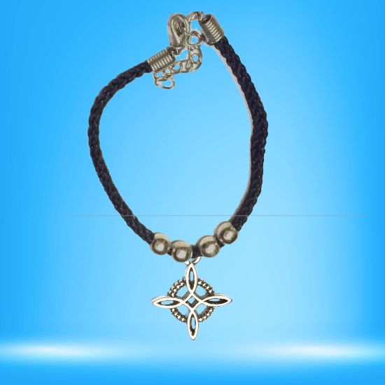 Imagen de 1 Dije Nudo de Bruja CURADO Uso Rudo en Pulsera Roja BORLAS Acero+ 4 Modelos y Colores a Escoger ALTA DURABILIDAD- x1