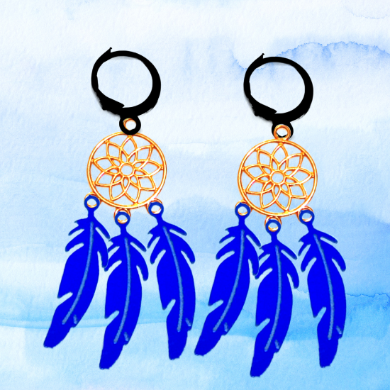 Imagen de + de 10 Modelos y Combinaciones de Colores de 1 Par de Atrapasueños Color Dorado Alta Durabilidad en Arracaditas Color Negro para Escoger x1