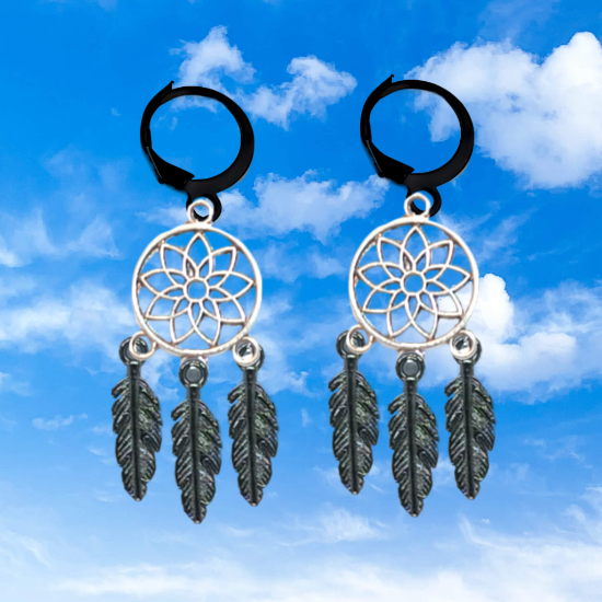 Imagen de 1 Par de Atrapasueños Color Plata  Alta Durabilidad en Arracaditas Negras de Acero Inoxidable para Escoger x1