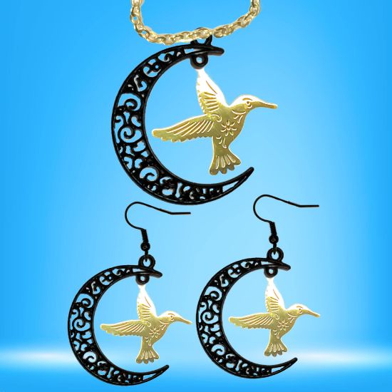 Imagen de Hermoso Colibri Acero Inoxidable Alta Durabilidad en Luna Creciente Negra 41x31mm en Aretes, Collar o Juego (Aretes+Collar)+9 Combinaciones y Modelos para Escoger x1col