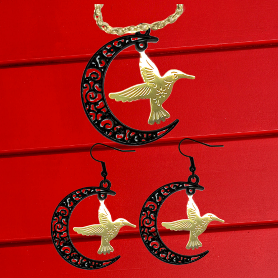 Imagen de Hermoso Colibri Acero Inoxidable Alta Durabilidad en Luna Creciente Negra 41x31mm en Aretes, Collar o Juego (Aretes+Collar)+9 Combinaciones y Modelos para Escoger x1col-Lopi