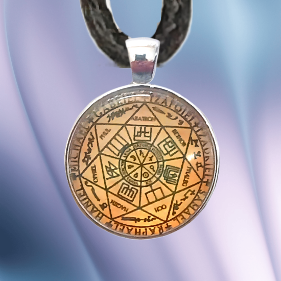 Imagen de 1 Poderoso Dije Activado 7 Arcangeles (PROTECCION DE LOS 7 ARCANGELES) Dije Solo o en Alas de Angel en Collar o Llavero+ 4 Modelos a Escoger X17Arc 