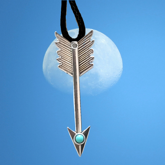 Imagen de Dije Lanza o Hacha o Flecha Larga  (5.5 cm a  8cm) en Collar o Llavero+ 20 Modelos para Escoger x1-3