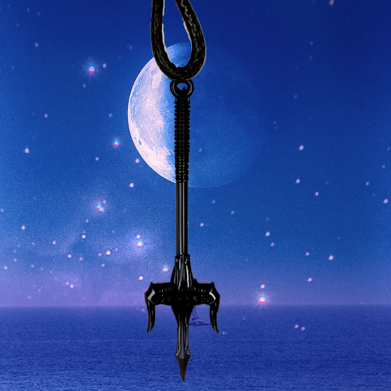 Imagen de Dije Lanza o Hacha o Flecha Larga  (5.5 cm a  8cm) en Collar o Llavero+ 20 Modelos para Escoger x1-3