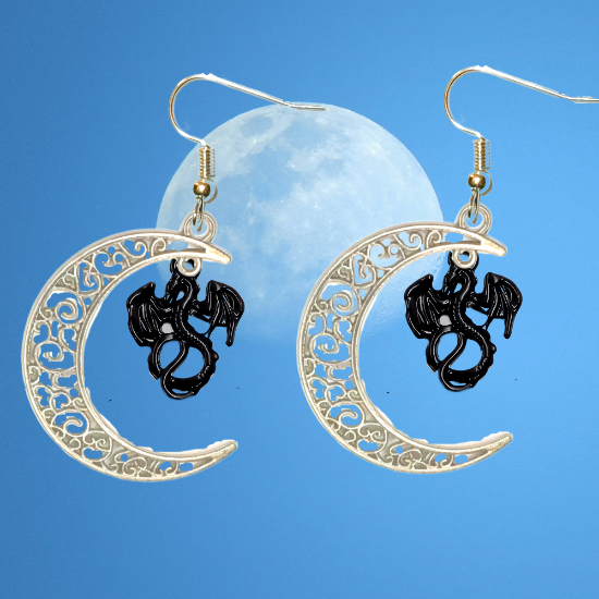 Imagen de 1 Par de Aretes con Dije de Dragon Vikingo Grande o Chico Con o Sin Luna+ de 3 Modelos para Escoger x1-10