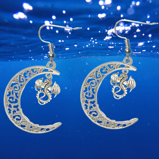 Imagen de 1 Par de Aretes con Dije de Dragon Vikingo Grande o Chico Con o Sin Luna+ de 3 Modelos para Escoger x1-10