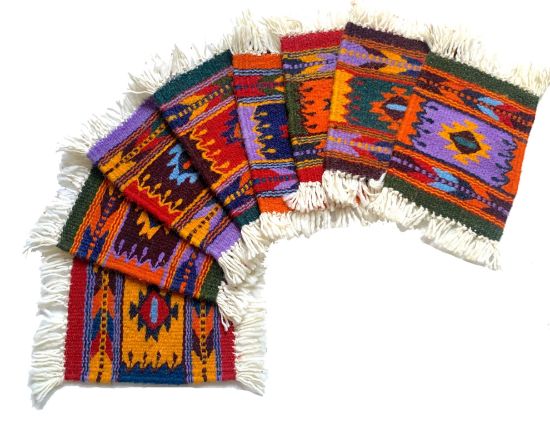Imagen de Set de 8  piezas de Posa Vasos de Lana, Multi Color Tejido Zapoteco heccho a Mano, 12x15 cm Mini Tapetes